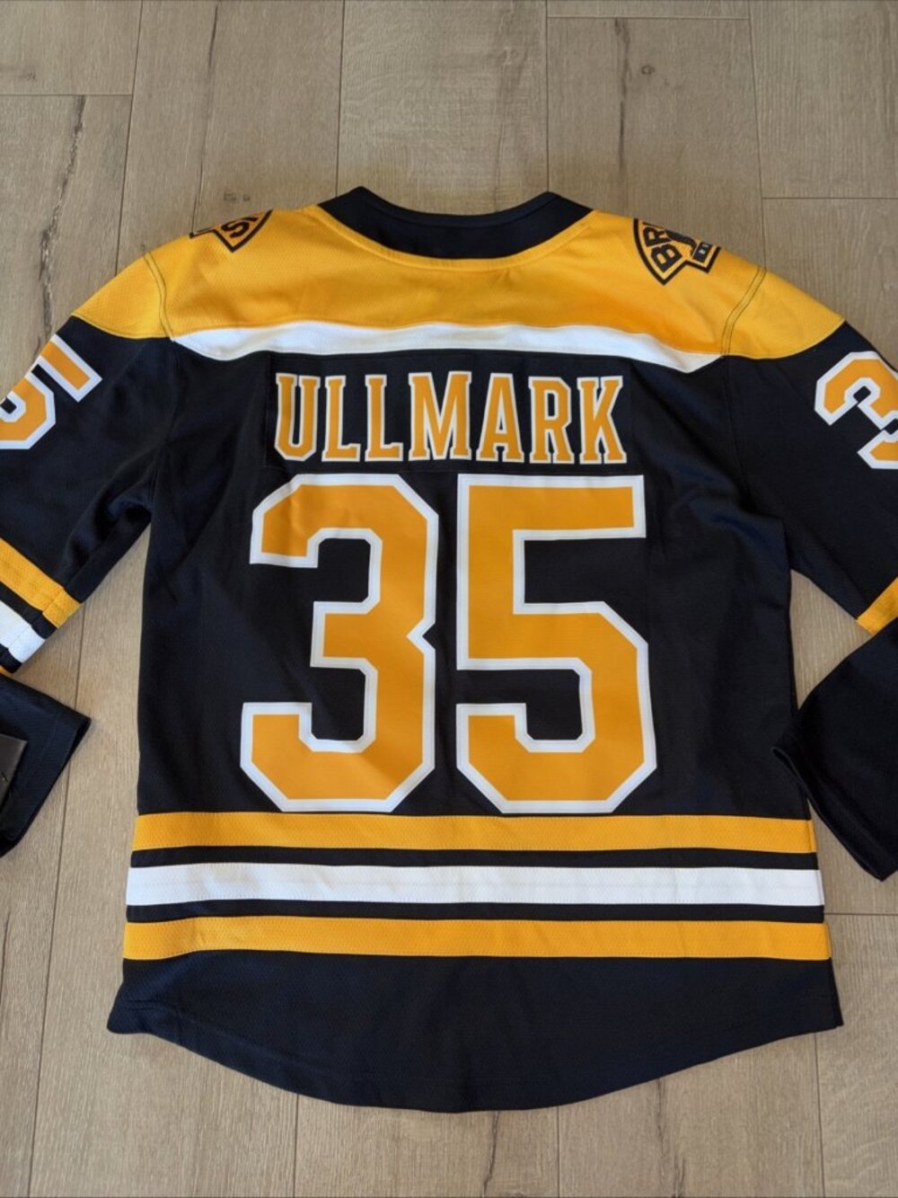 NHL Boston Bruins Fanatics Hockey Jersey Ulimark Size XS Home NWT - Picture 6 of 6